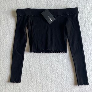 Off shoulder long sleeve top